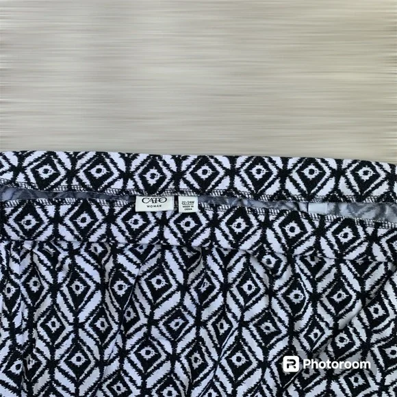 CATO Women’s PLUS Maxi Skirt Black & White Geometric‎ Elastic Waist SIZE 22/24W - Picture 3 of 9